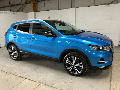 Używany Nissan Qashqai N-Connecta 115 KM (84 kW) 2018 Niebieski SUV