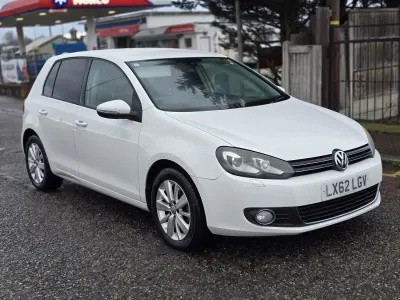 Used VW Golf VII Comfortline 123 HP (90 kW) 2013 White Hatchback