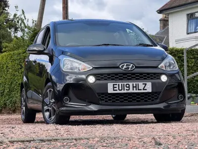 Used Hyundai i10 Premium 66 HP (48 kW) 2019 Black Hatchback