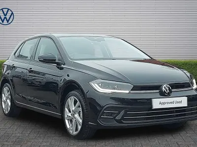 Begagnad VW Polo Style 95 HK (69 kW) 2024 Svart Halvkombi
