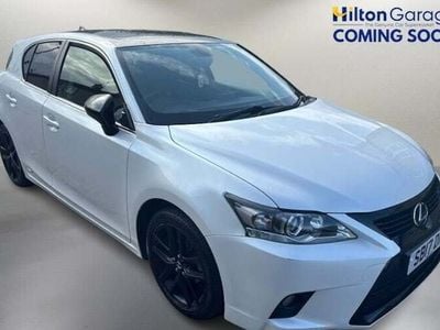 Lexus CT200h