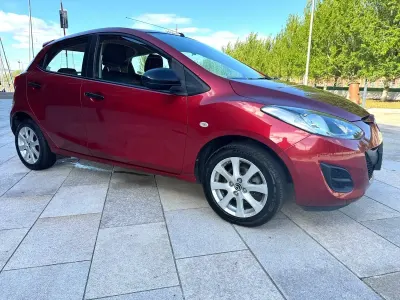 Begagnad Mazda 2