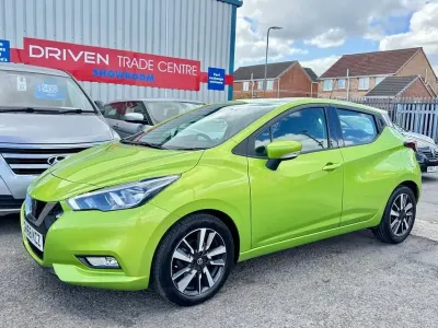 Używany Nissan Micra Acenta 71 KM (52 kW) 2018 Zielony Hatchback