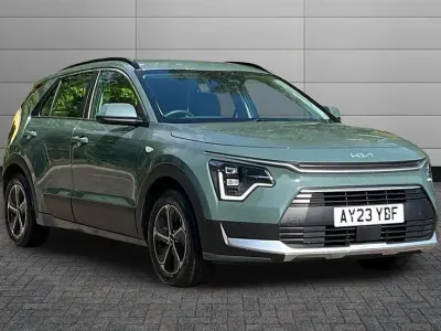 Używany Kia Niro 139 KM (102 kW) 2023 Zielony SUV