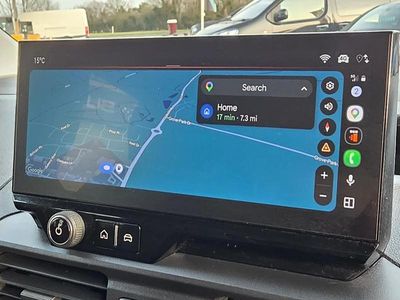 Used Vauxhall Combo Design Edition 98 kW (134 HP) 2025 Blue MPV