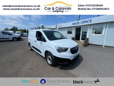 Used Vauxhall Combo Edition 75 HP (55 kW) 2021 White MPV