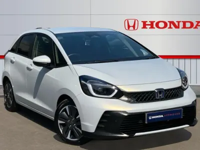 Used Honda Jazz Advance 122 HP (89 kW) 2023 Premium  sunlight white Hatchback