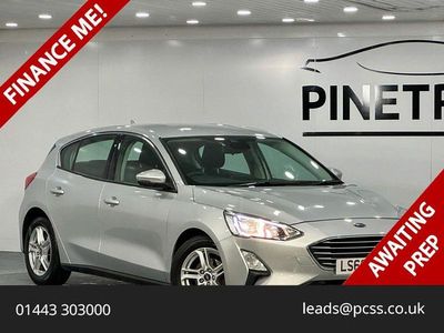 Silver Used 2018 Ford Focus Zetec Hatchback | £7,999 (Fair price)