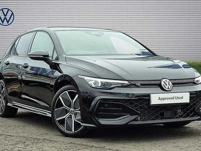 New VW Golf VIII Black Edition 147 HP (108 kW) 2025 Black Hatchback