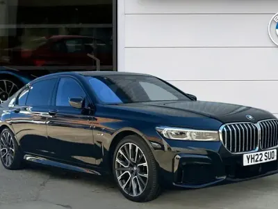 Begagnad BMW 745e M Sport 394 HK (289 kW) 2022 Svart Sedan