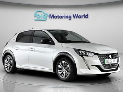Used Peugeot e-208 Allure Premium 100 kW (136 HP) 2022 White Hatchback