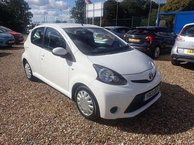 White Used 2013 Toyota Aygo Hatchback | £3,995 (Fair price)