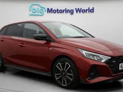 Używany Hyundai i20 N Line 120 KM (88 kW) 2023 Czerwony Hatchback