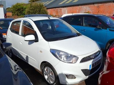 Usado Hyundai i10 Active 85 HP (62 kW) 2011 Branco Citadino