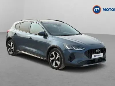 Used Ford Focus Active 125 HP (91 kW) 2023 Blue Hatchback