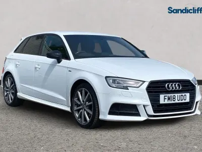 Używany Audi A3 Black Edition 150 KM (110 kW) 2018 Biały Sedan/Limuzyna