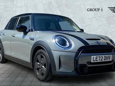 Usado Mini Cooper S Classic 178 HP (130 kW) 2023 Cinzento Citadino