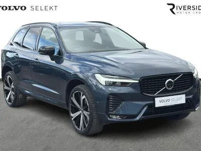 Usado Volvo XC60 Ultra 250 HP (183 kW) 2025 Azul SUV
