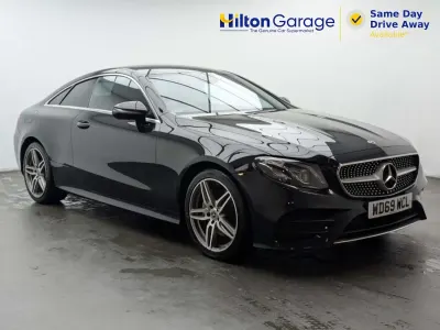 Begagnad Mercedes E220