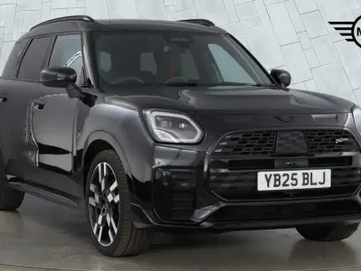 Used Mini Countryman 168 HP (123 kW) 2025 Black SUV