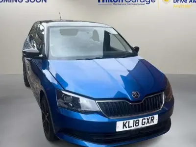 Used Skoda Fabia Colour Edition 95 HP (69 kW) 2018 Blue Hatchback