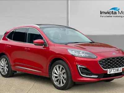 Used Ford Kuga Vignale 150 HP (110 kW) 2023 Red SUV