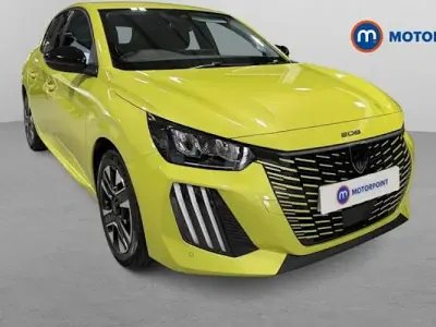 Używany Peugeot 208 Allure 101 KM (74 kW) 2025 Żółty Hatchback