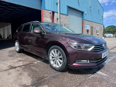 Used VW Passat Business 150 HP (110 kW) 2017 Red Estate