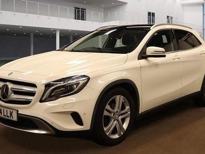 Mercedes GLA220