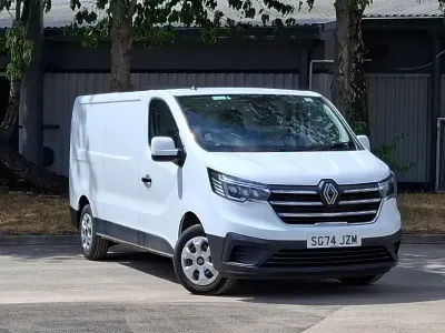 Used Renault Trafic 2024 White MPV