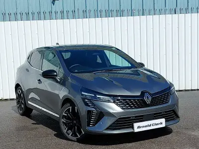 Used Renault Clio Techno 90 HP (66 kW) 2025 Grey Hatchback