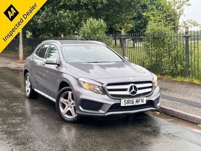 Mercedes GLA220