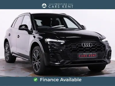 Begagnad Audi Q5 Comfort 204 HK (150 kW) 2022 Svart SUV