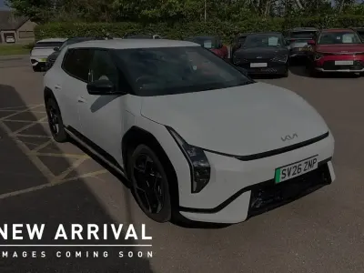Used Kia EV4 GT-Line 150 kW (204 HP) 2026 White Hatchback