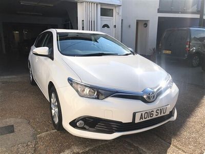 used Toyota Auris D 4D BUSINESS EDITION 5 Door ZERO TAX