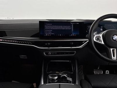 Używany BMW X5 M Sport 523 KM (384 kW) 2024 Szary SUV