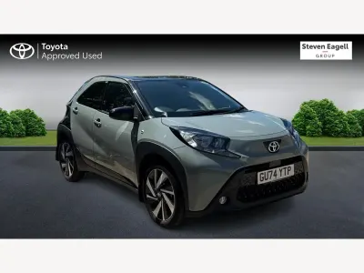 Used Toyota Aygo X 72 HP (52 kW) 2025 Green SUV