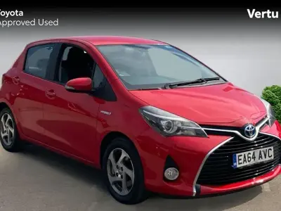 Używany Toyota Yaris Hybrid 101 KM (74 kW) 2016 Hatchback