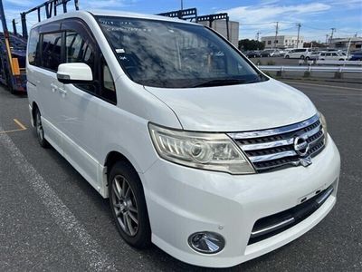 used Nissan Serena MPV