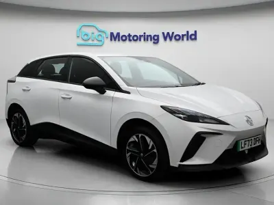 Używany MG MG4 EV SE 319 kW (435 KM) 2023 Hatchback
