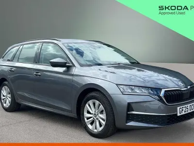 Used Skoda Octavia SE Technology 150 HP (110 kW) 2025 Graphite grey metallic Estate