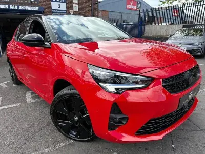 Usado Vauxhall Corsa-e Edition 100 kW (136 CV) 2022 Rojo Utilitario
