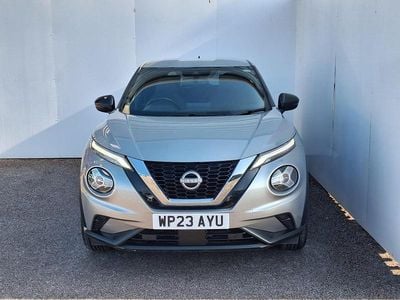 Usado Nissan Juke N-Connecta 112 HP (82 kW) 2023 Cinzento SUV