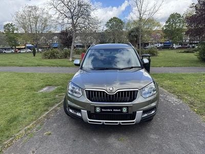 Używany Skoda Yeti SE 2015 Zielony SUV
