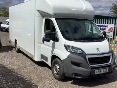 Used Peugeot Boxer 130 HP (95 kW) 2017 White Van