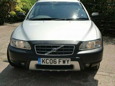 used Volvo XC70 2.4