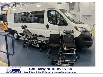 Used Peugeot Boxer Access 130 HP (95 kW) 2019 White Van