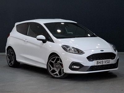 Używany Ford Fiesta ST 200 KM (147 kW) 2019 Biały Hatchback