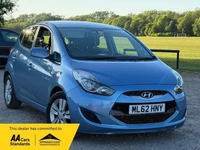 Used Hyundai ix20 Active 125 HP (91 kW) 2012 Blue Hatchback