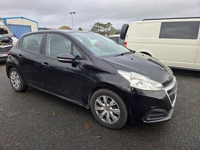 Used Peugeot 208 Access 100 HP (73 kW) 2018 Black Hatchback